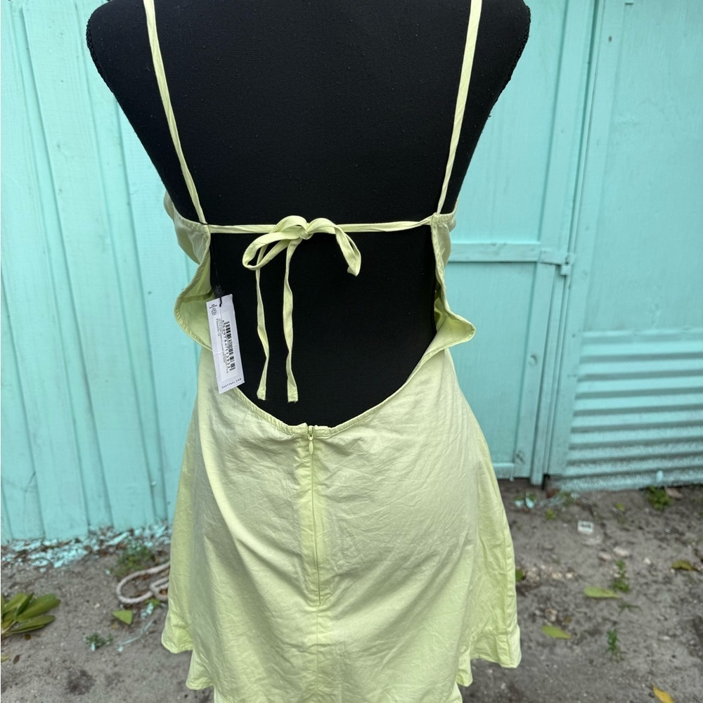 Nasty Gal Light Yellow Dress - Picture 11 of 13